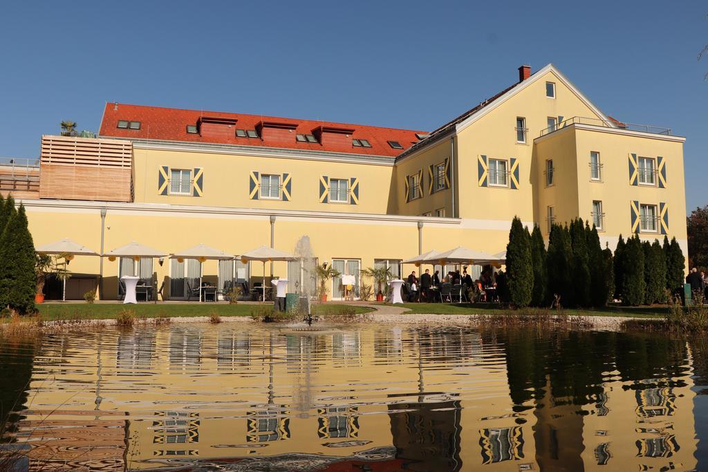 Grandhotel Niederoesterreichischer Hof Lanzenkirchen Exteriér fotografie